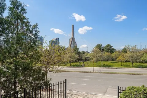$1,299,000 | 35 Rutherford Avenue, Unit 1, Boston, MA 02129