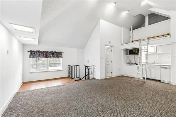 $559,900 | 4100 Transcontinental Drive, Metairie, LA 70006