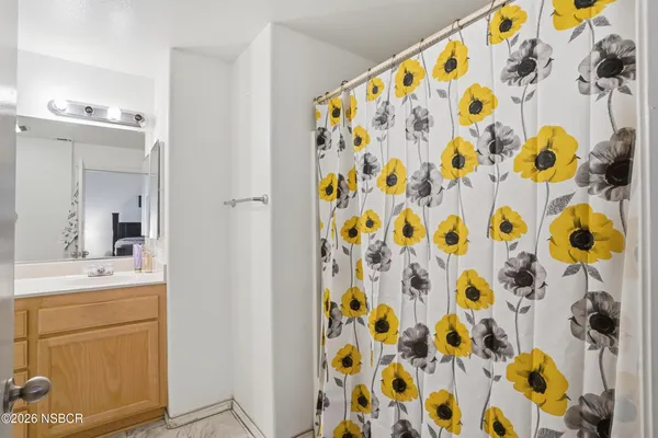 $424,900 | 310 East McCoy Lane, Unit 4C, Santa Maria, CA 93455