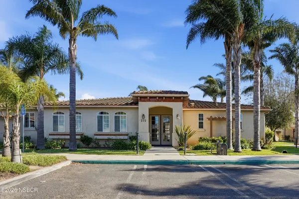 $424,900 | 310 East McCoy Lane, Unit 4C, Santa Maria, CA 93455