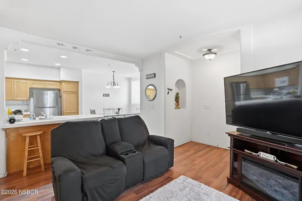 $424,900 | 310 East McCoy Lane, Unit 4C, Santa Maria, CA 93455