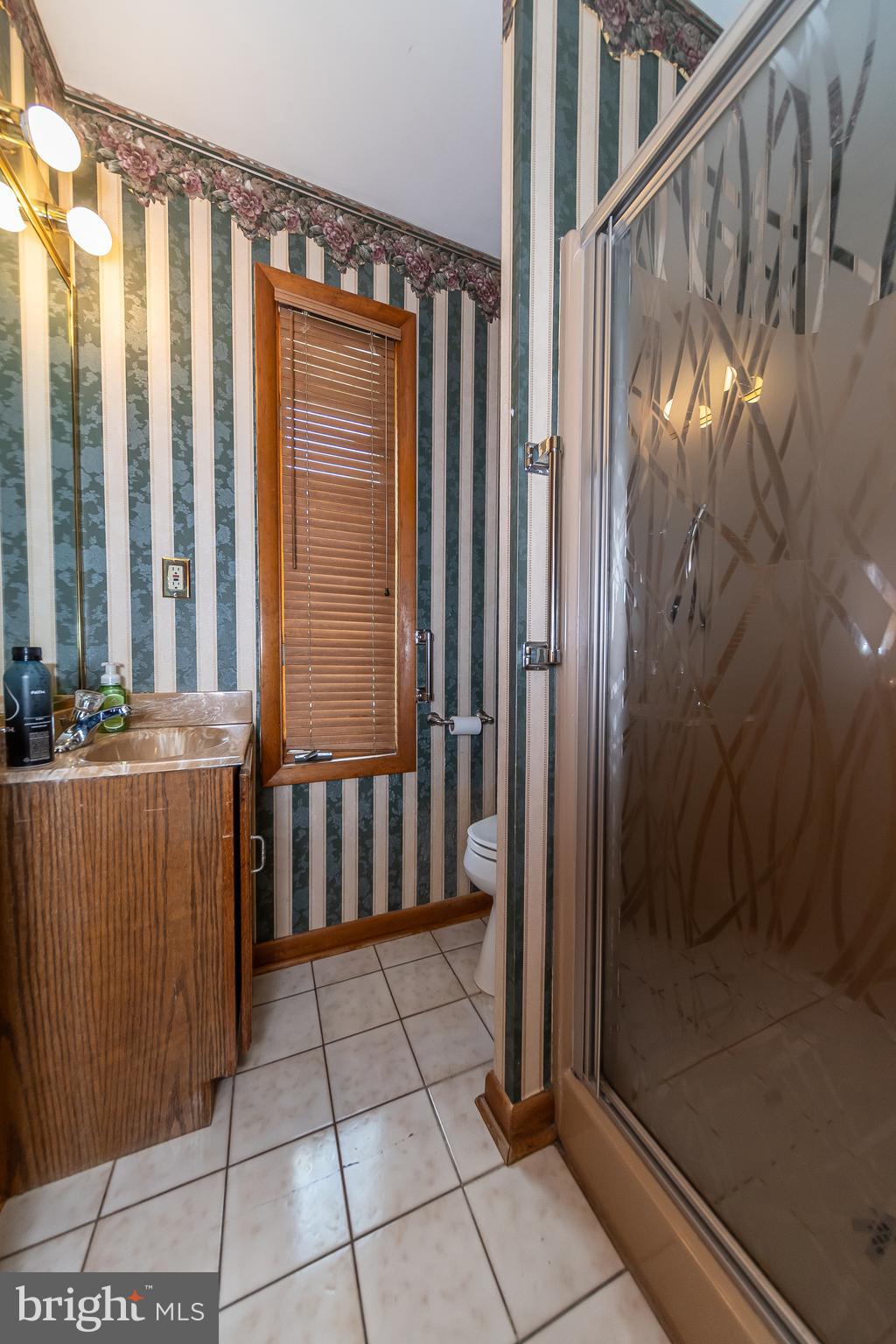 424 Greentree Road Sewell, NJ 08080 - Photo 39 of 54 Full Bath, Stall Shower next to Laundry & Garage