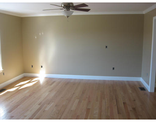 99 Longmeadow Road, Unit B Taunton, MA 02780 - Photo 12 of 19 Gallery Image 12