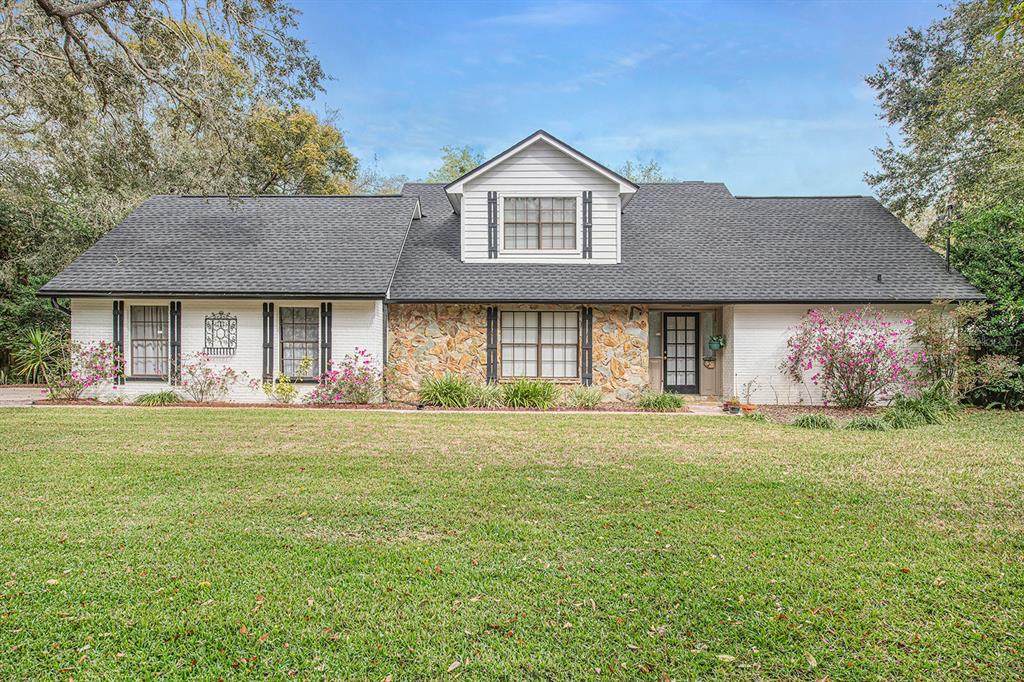 2406 Vandervort Road, Unit ROAD Lutz, FL 33549 - Photo 1 of 1 Front of Home