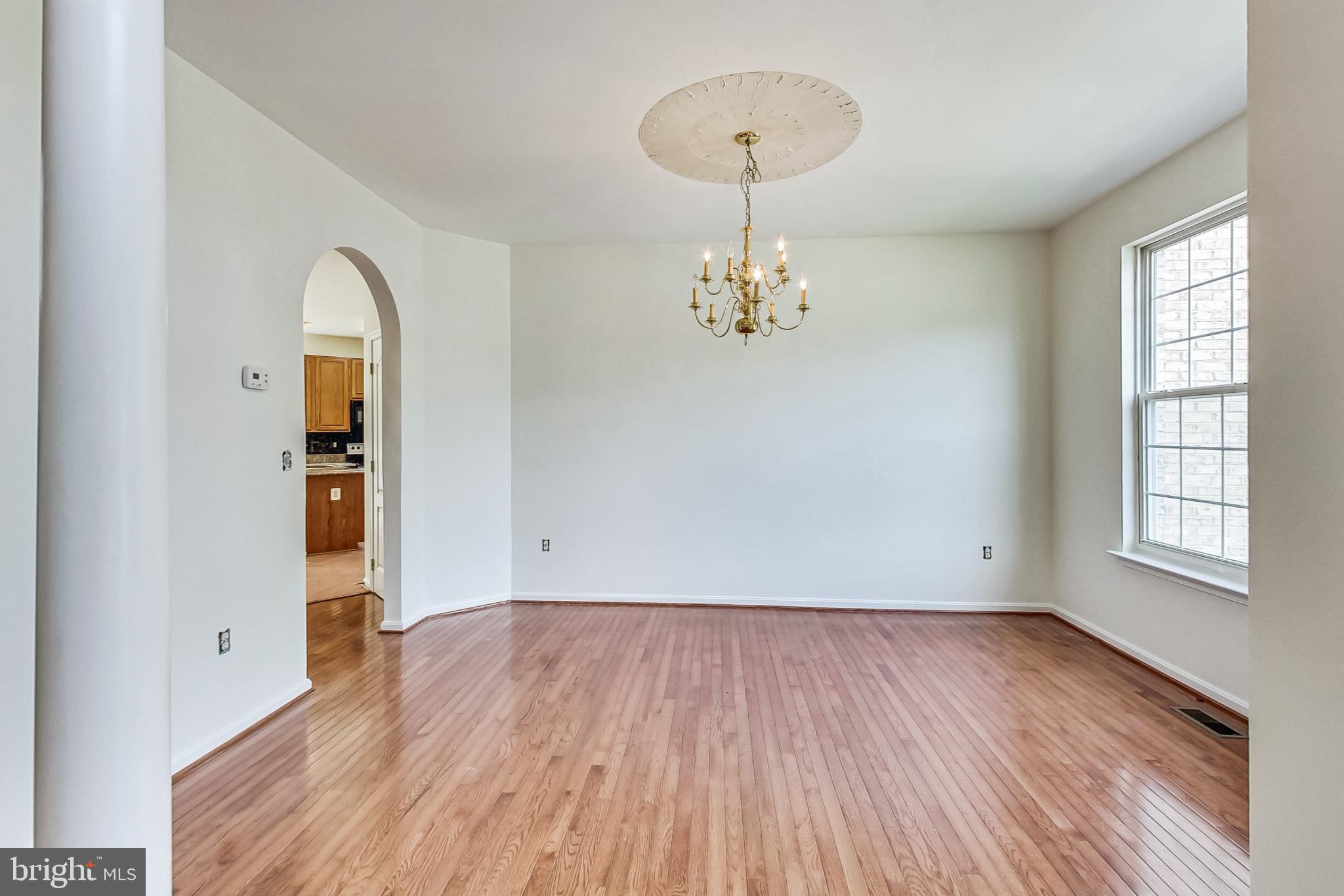 113 Myrtleleaf Circle La Plata, MD 20646 - Photo 11 of 57