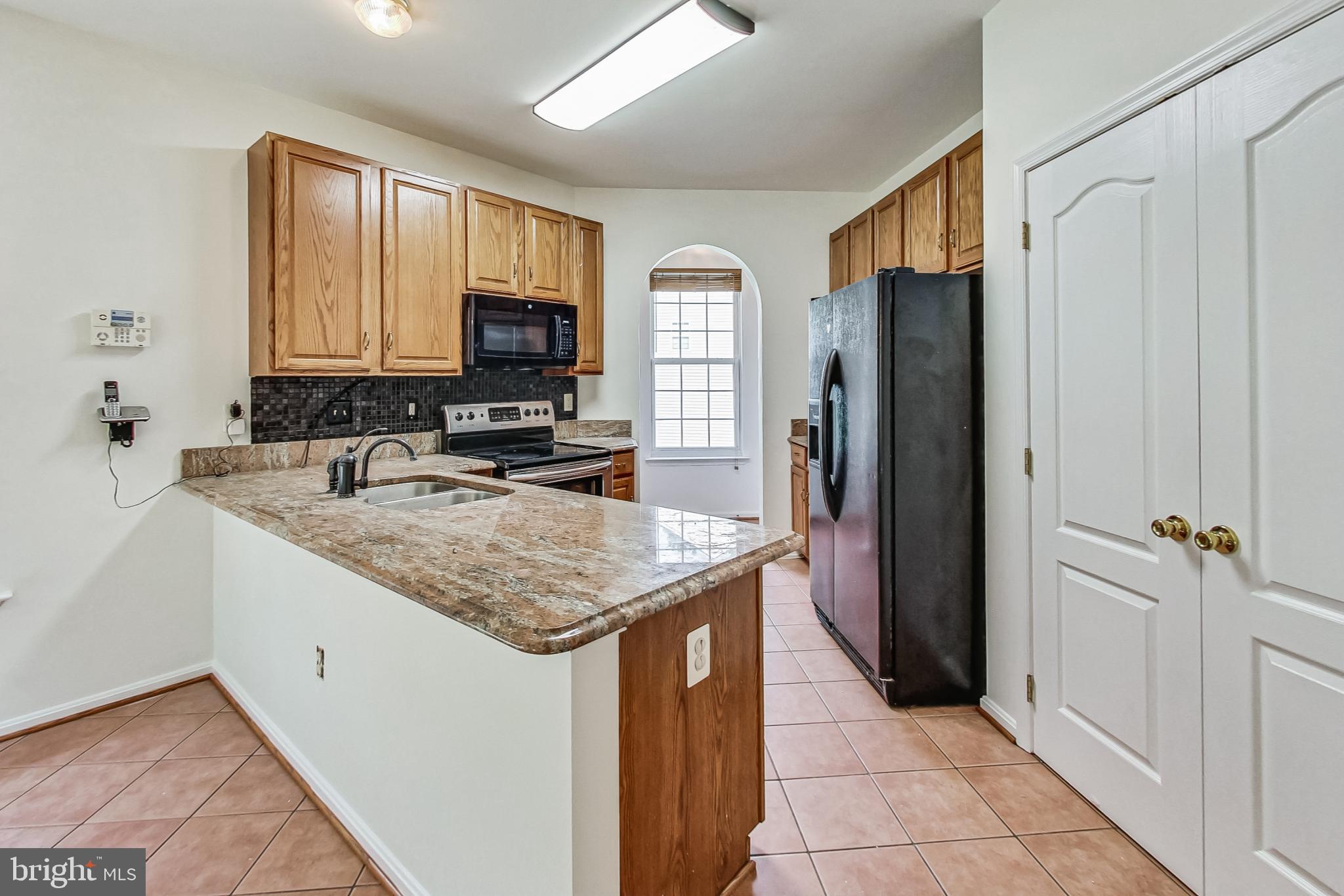 113 Myrtleleaf Circle La Plata, MD 20646 - Photo 14 of 57