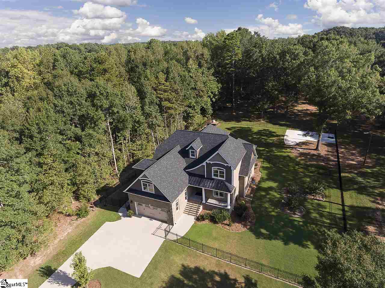 112 Greybridge Road Pelzer, SC 29669 - Photo 2 of 31