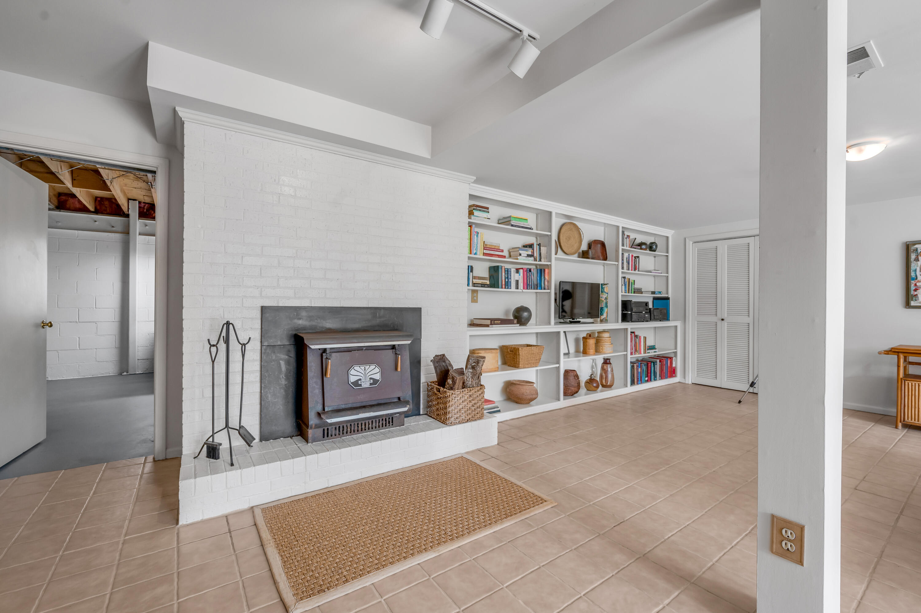 2968 Delong Road Lexington, KY 40515 - Photo 65 of 104 TDB_4822