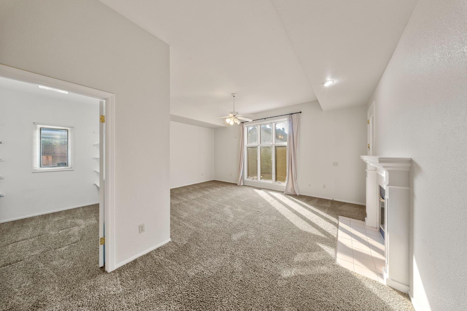 3205 Pleasant Bay Circle Modesto, CA 95355 - Photo 17 of 38