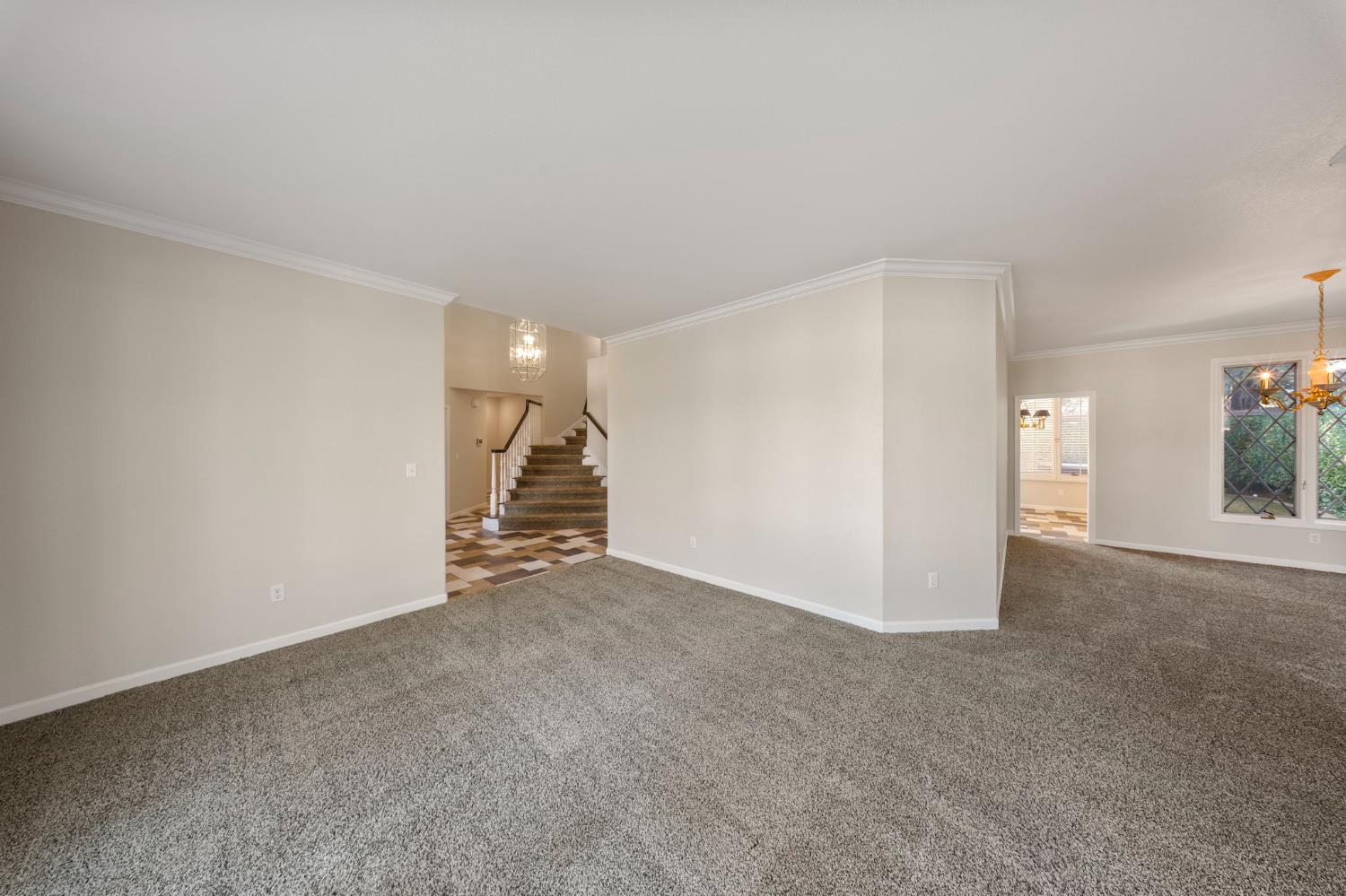 3205 Pleasant Bay Circle Modesto, CA 95355 - Photo 6 of 38