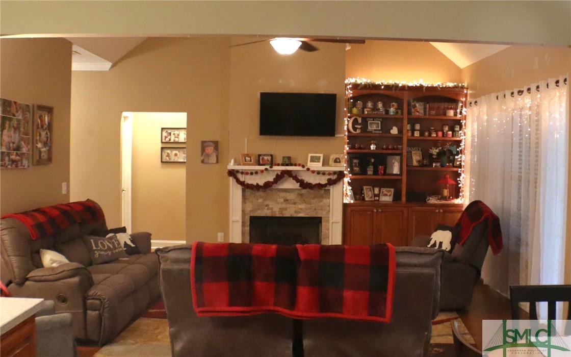 479 Shearouse Road Guyton, GA 31312 - Photo 9 of 32 Great Room