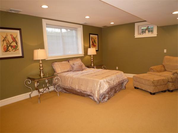 503 Waltham Street Lexington, MA 02421 - Photo 21 of 28 Gallery Image 21
