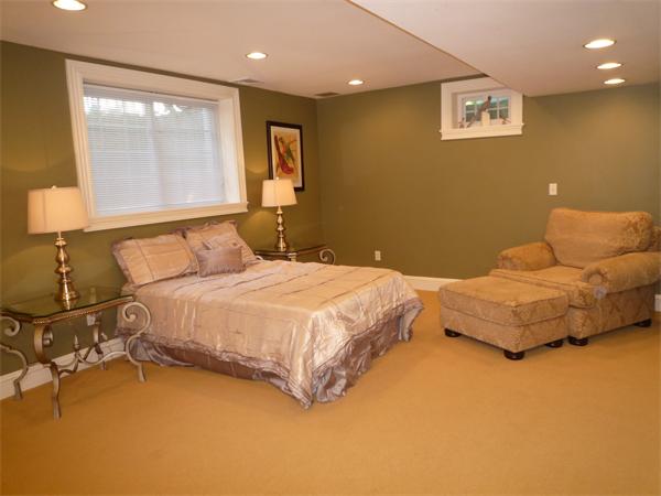 503 Waltham Street Lexington, MA 02421 - Photo 26 of 28 Gallery Image 26