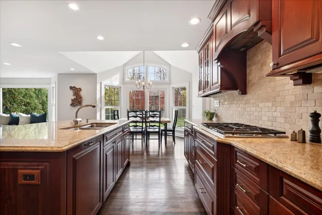 $1,199,000 | 1529 Woodbine Court, Deerfield, IL 60015