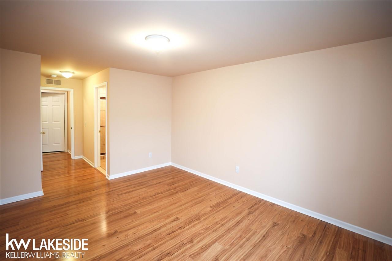 20620 Dunham Road Clinton Township, MI 48038 - Photo 16 of 20