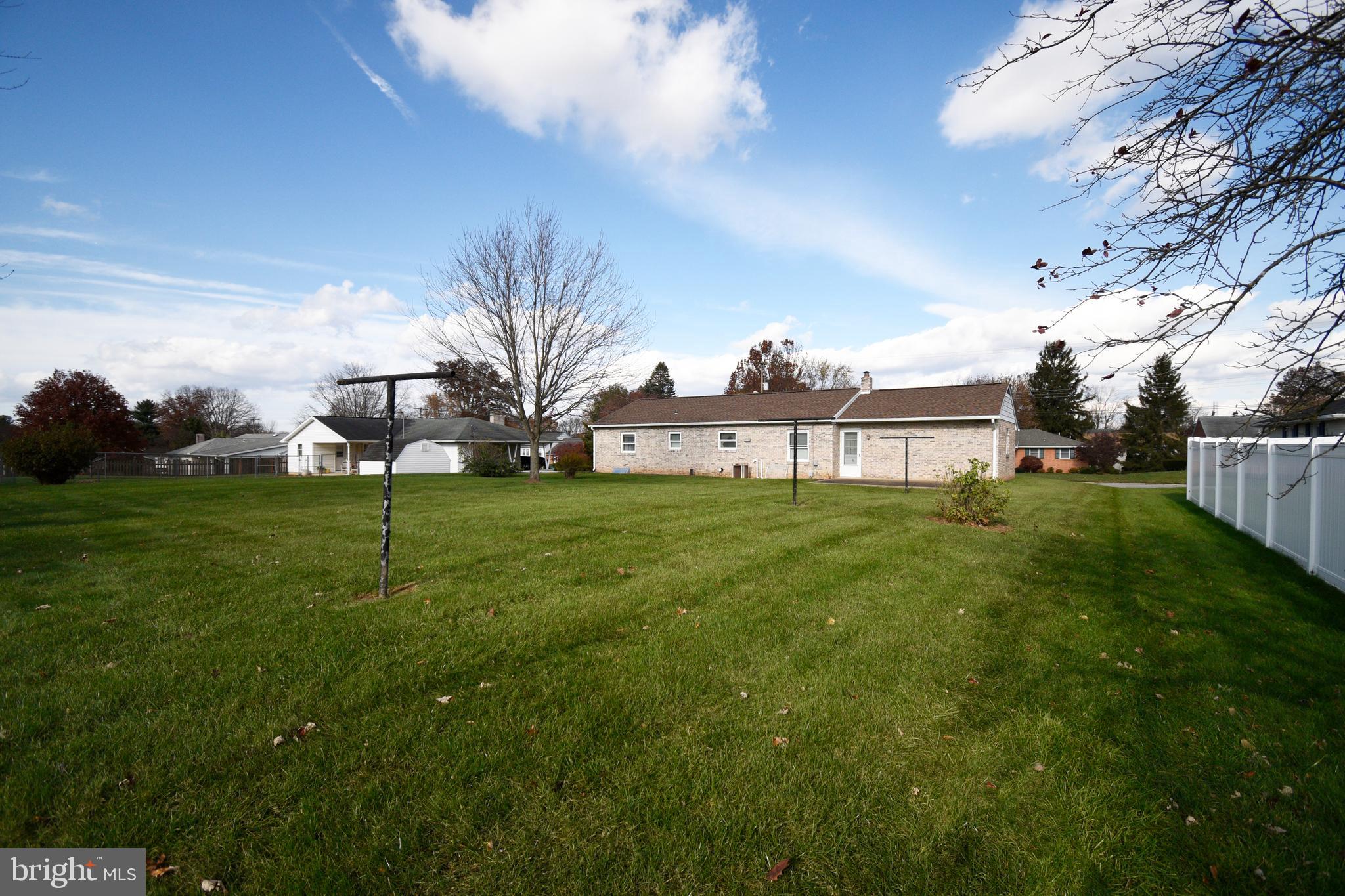 2246 Sycamore Road York, PA 17408 - Photo 17 of 19 Gallery Image 17