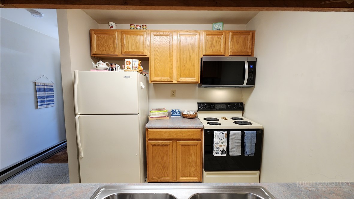 144 Village Drive, Unit 2B3 Boone, NC 28607 - Photo 10 of 23