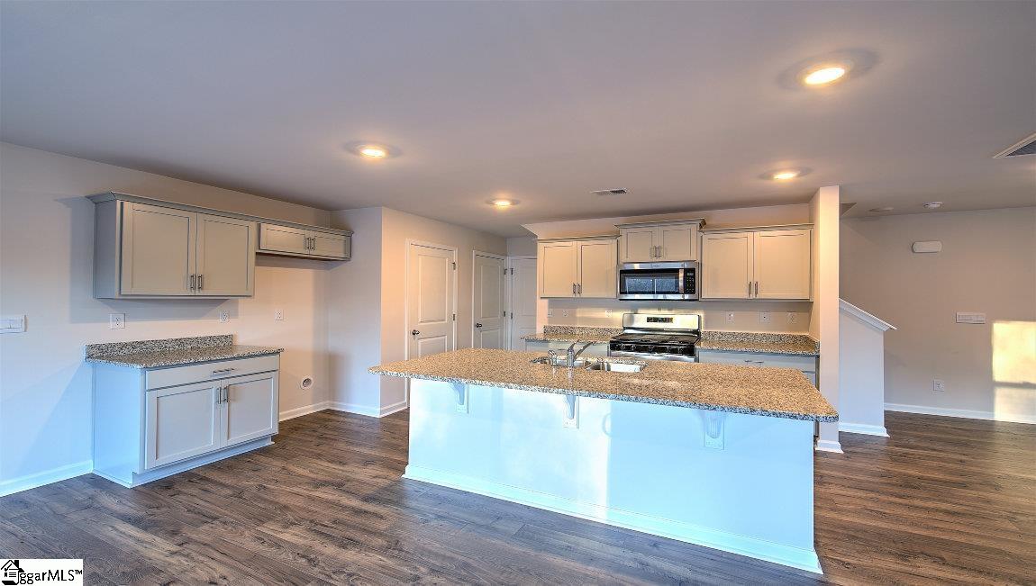 125 Boxbury Way Fountain Inn, SC 29644 - Photo 7 of 29