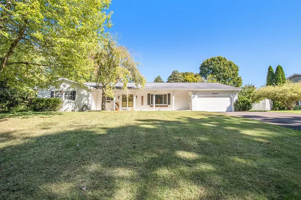 $369,900 | 5345 Squires Manor Road, Jackson, MI 49201
