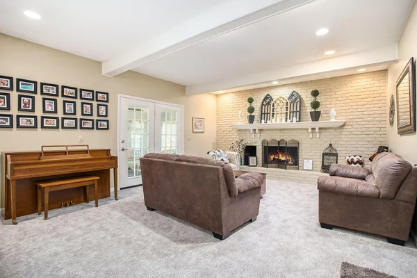 $369,900 | 5345 Squires Manor Road, Jackson, MI 49201