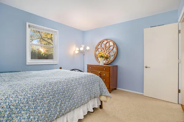 $369,900 | 5345 Squires Manor Road, Jackson, MI 49201