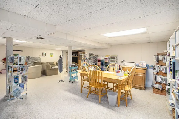 $369,900 | 5345 Squires Manor Road, Jackson, MI 49201