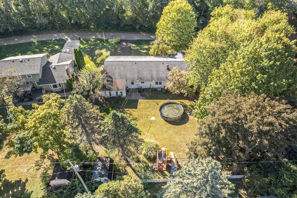 $369,900 | 5345 Squires Manor Road, Jackson, MI 49201