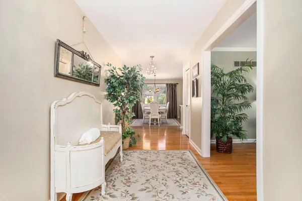 $369,900 | 5345 Squires Manor Road, Jackson, MI 49201