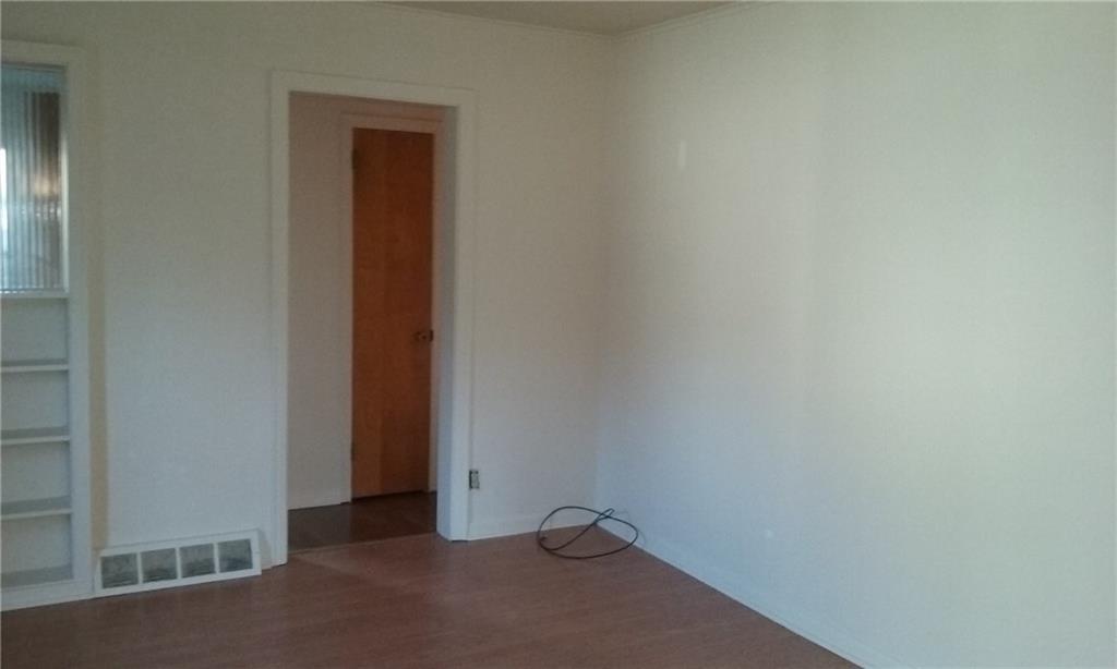 5319 East Willock Road Pittsburgh, PA 15227 - Photo 12 of 23 Gallery Image 12