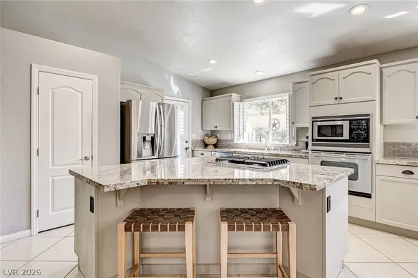 $675,000 | 941 Texas Brand Court, Henderson, NV 89002