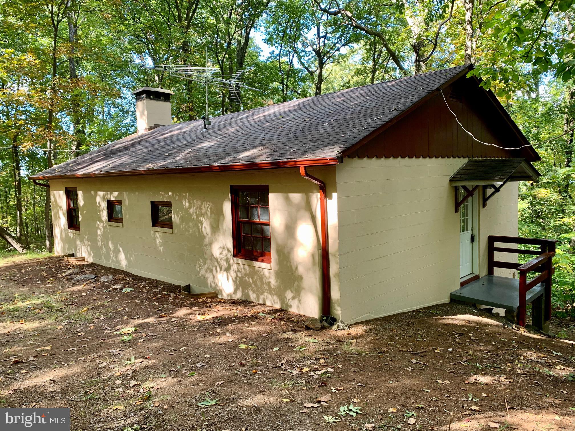 87 Blue Sky Road Linden, VA 22642 - Photo 2 of 16 Gallery Image 2