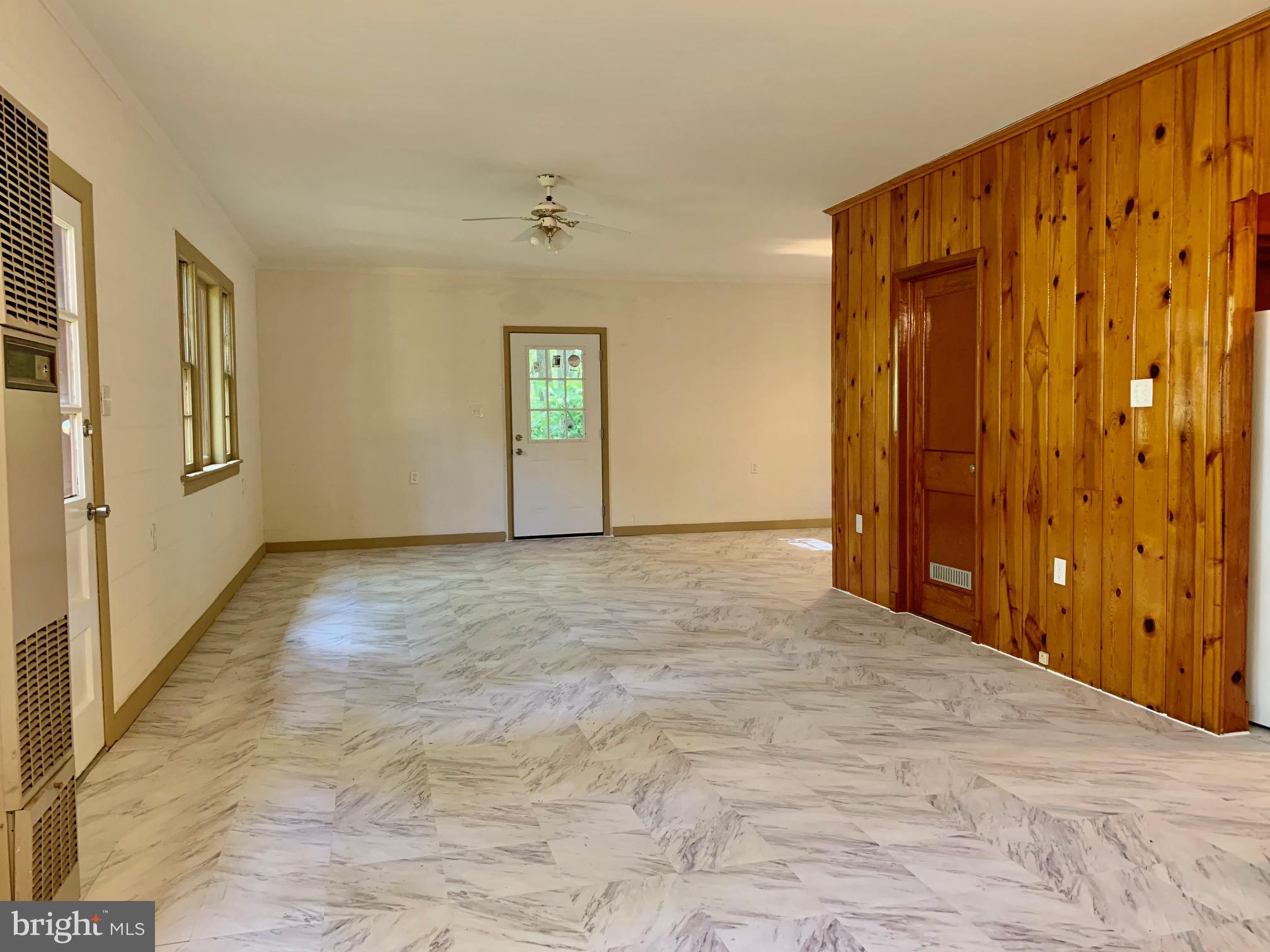 87 Blue Sky Road Linden, VA 22642 - Photo 4 of 16 Gallery Image 4
