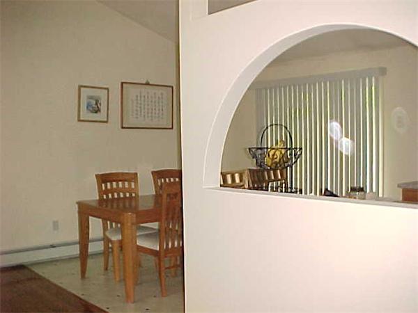 35 Burghardt Street Worcester, MA 01604 - Photo 6 of 6