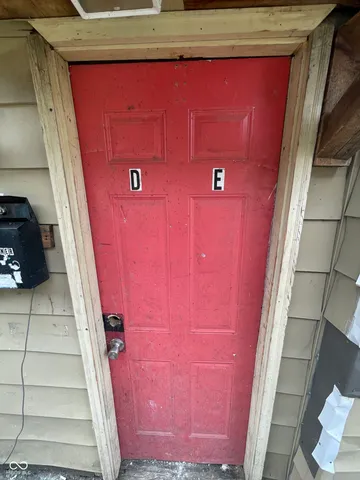 $550 | 117 East Palmer Street, Unit E, Indianapolis, IN 46225