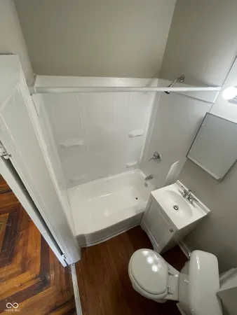 $550 | 117 East Palmer Street, Unit E, Indianapolis, IN 46225