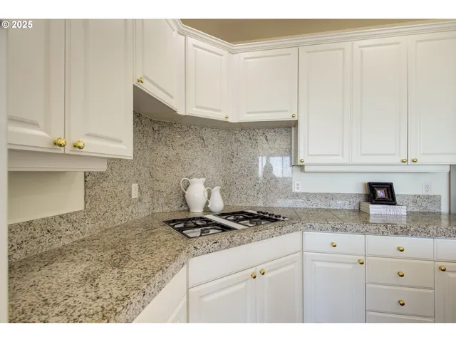 $849,900 | 23902 Northeast 128th Street, Brush Prairie, WA 98606