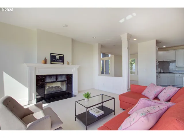 $849,900 | 23902 Northeast 128th Street, Brush Prairie, WA 98606