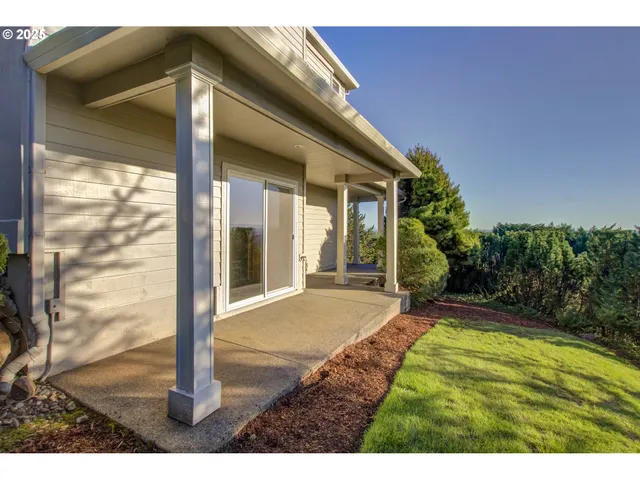 $849,900 | 23902 Northeast 128th Street, Brush Prairie, WA 98606