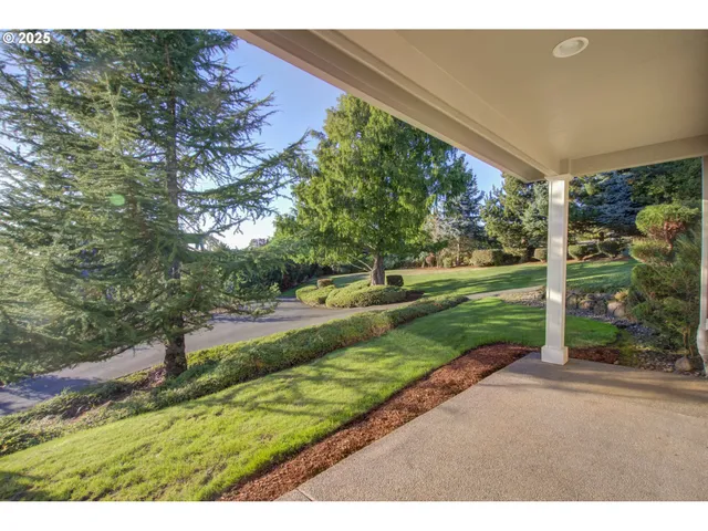 $849,900 | 23902 Northeast 128th Street, Brush Prairie, WA 98606