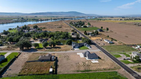 $470,000 | 402 Elm Street, Rupert, ID 83350