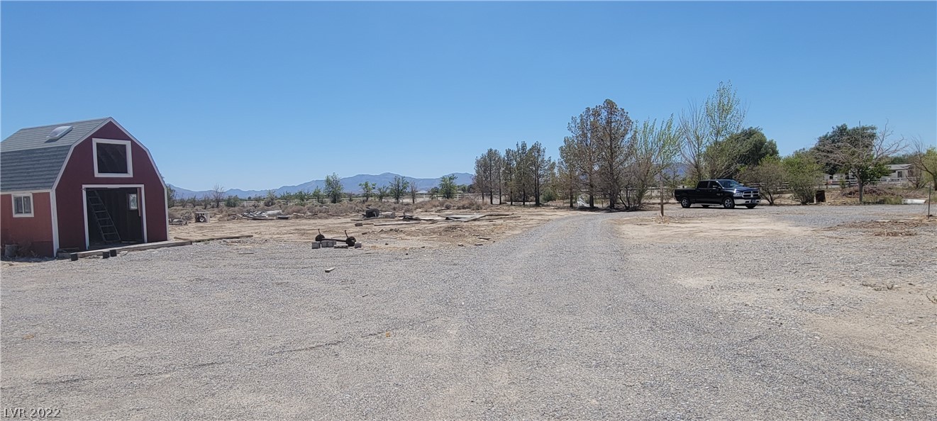 221 West Blosser Ranch Road Pahrump, NV 89060 - Photo 12 of 34 Gallery Image 12