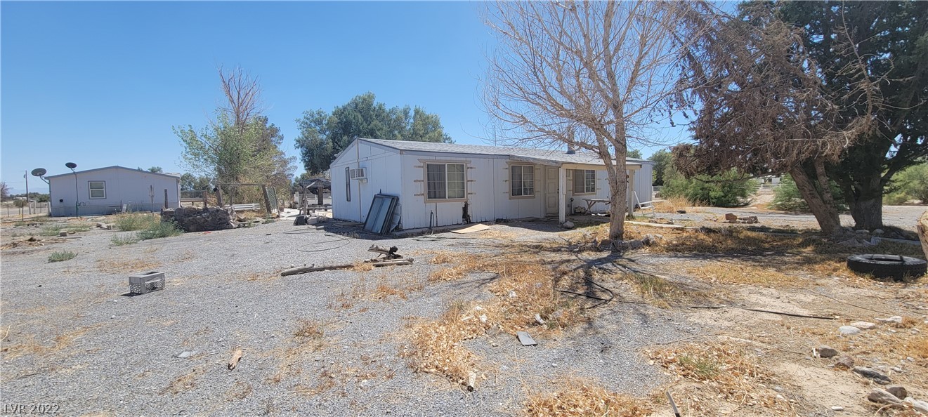 221 West Blosser Ranch Road Pahrump, NV 89060 - Photo 14 of 34 Gallery Image 14