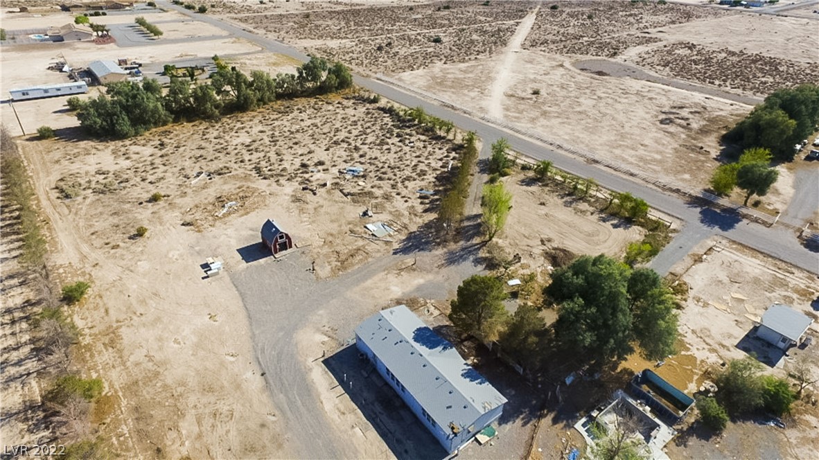 221 West Blosser Ranch Road Pahrump, NV 89060 - Photo 5 of 34 Gallery Image 5