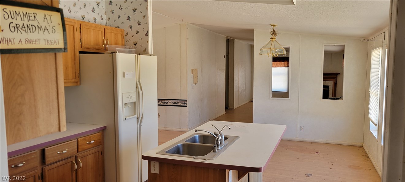 221 West Blosser Ranch Road Pahrump, NV 89060 - Photo 9 of 34 Gallery Image 9