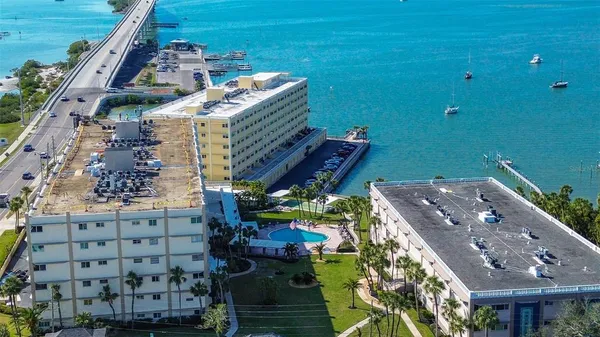 $399,900 | 100 Bluff View Drive, Unit 514A, Belleair Bluffs, FL 33770