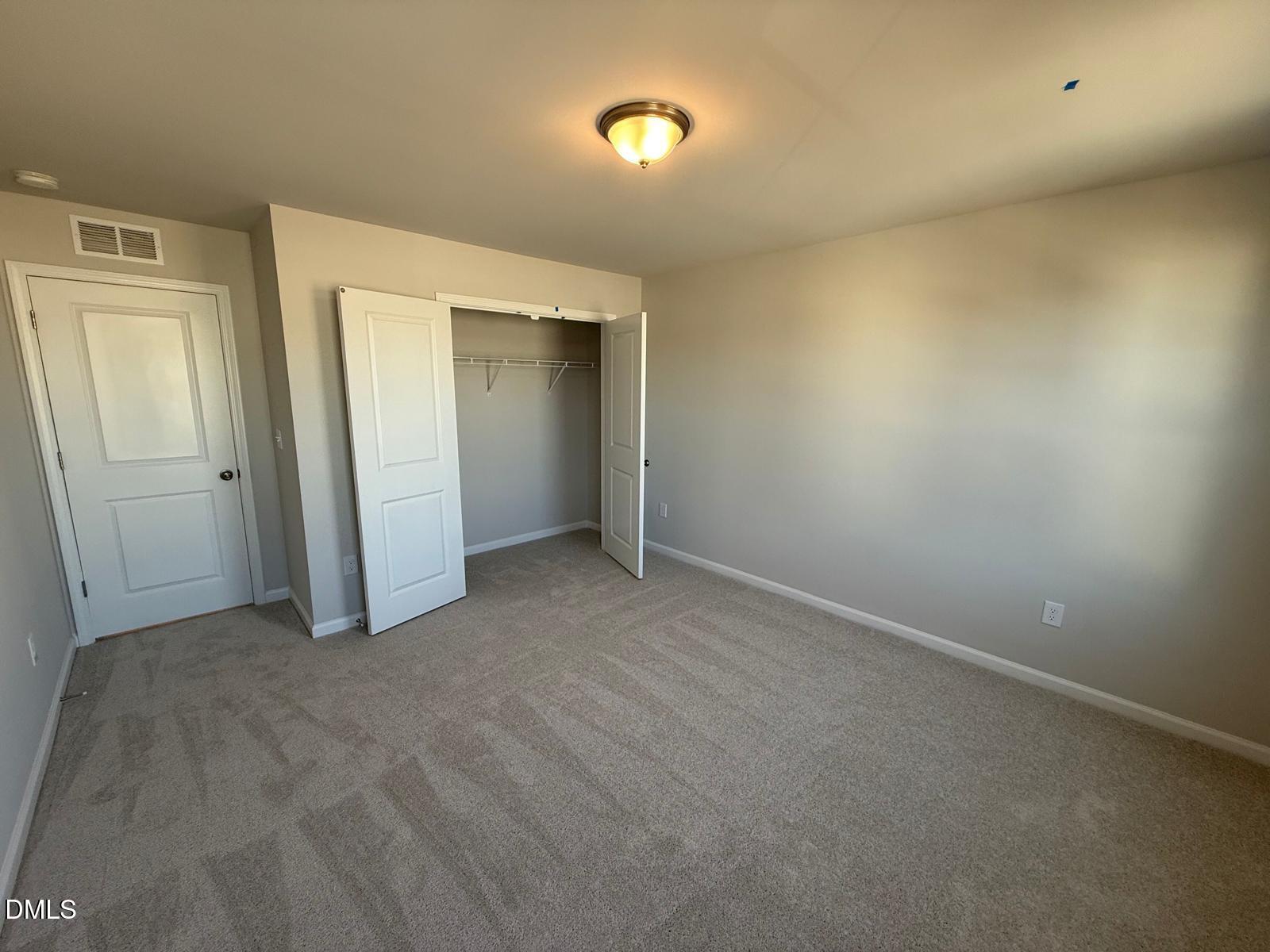 720 Maple Br Circle Graham, NC 27253 - Photo 30 of 32 WhatsApp Image 2025-12-18 at 2.52.22 AM