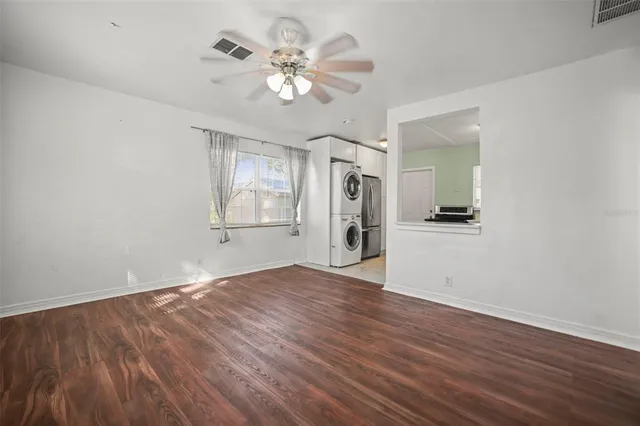 $2,200 | 1511 35th Avenue North, St. Petersburg, FL 33704