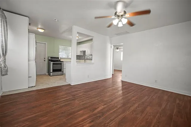 $2,200 | 1511 35th Avenue North, St. Petersburg, FL 33704