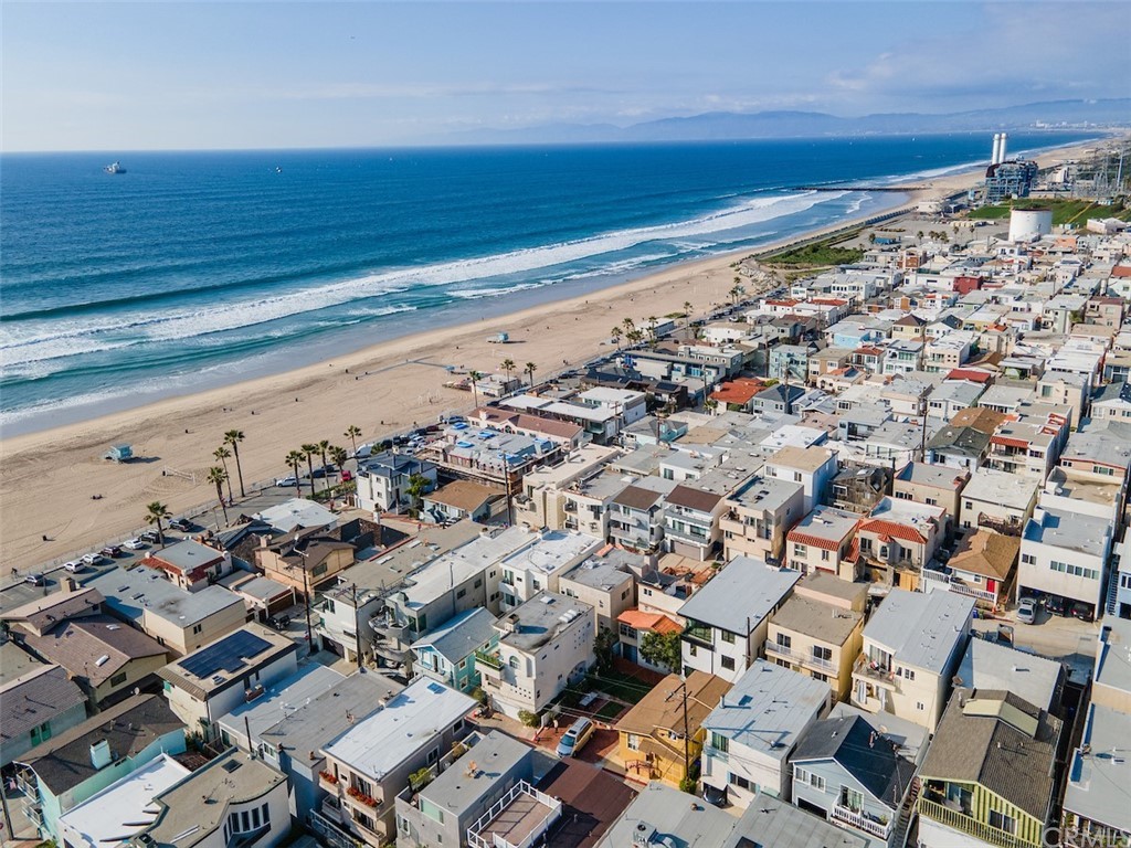 200 40th Street Manhattan Beach, CA 90266 - Photo 9 of 57 an aerial view of a building with ocean view