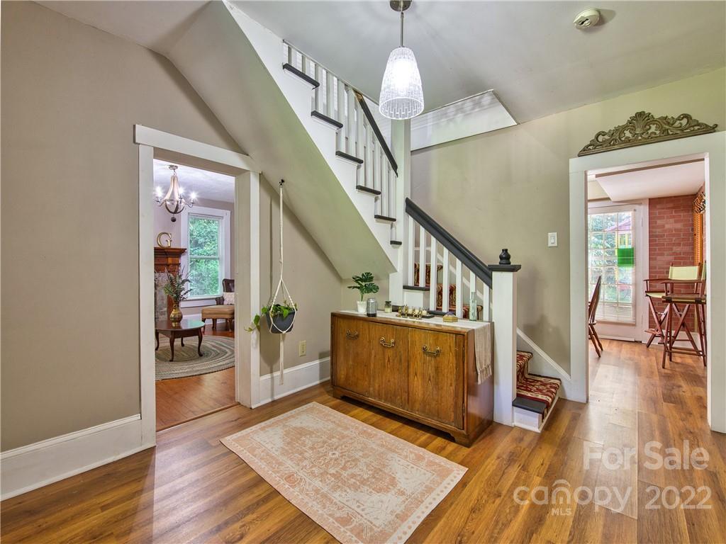 47 Welch Farm Road Waynesville, NC 28786 - Photo 10 of 32 Gallery Image 10